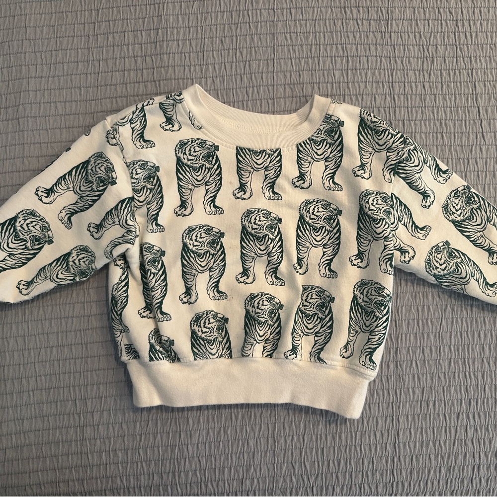 Pink Chicken Organic Sweatshirt - Size 2Y